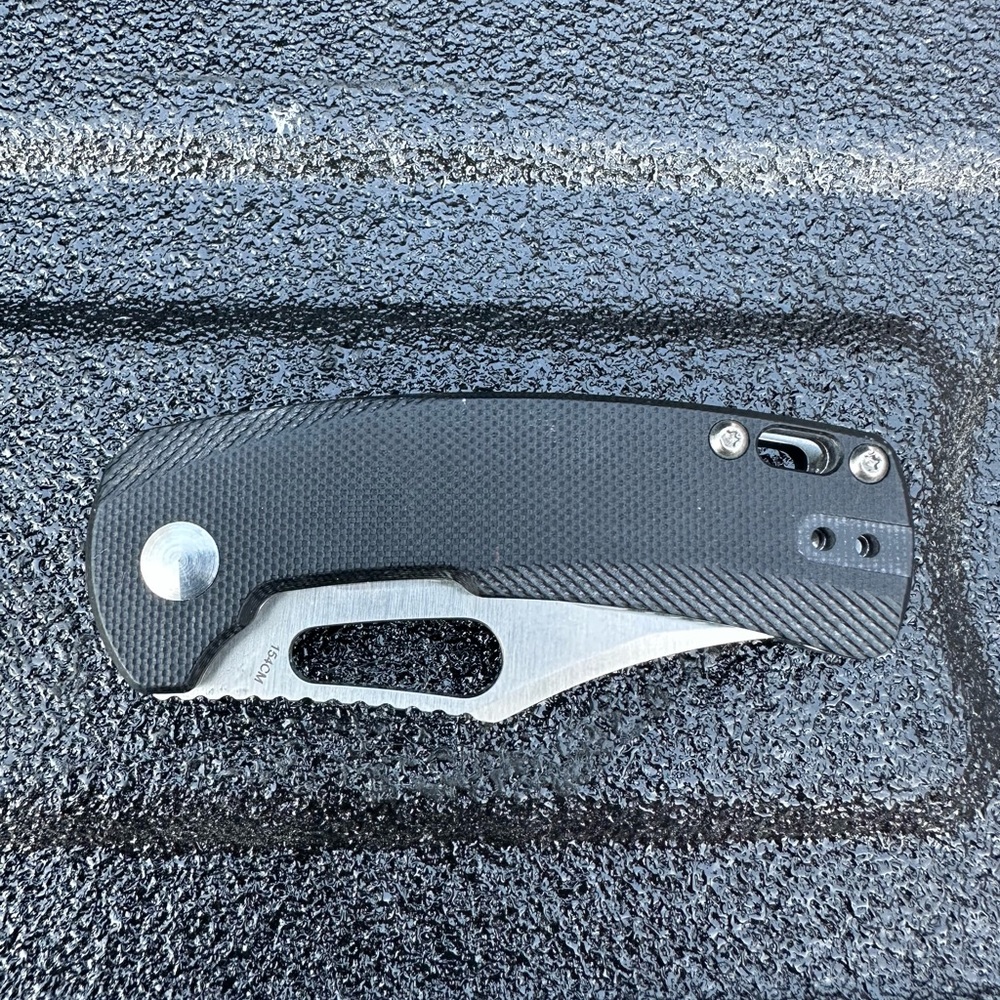 Folding knife